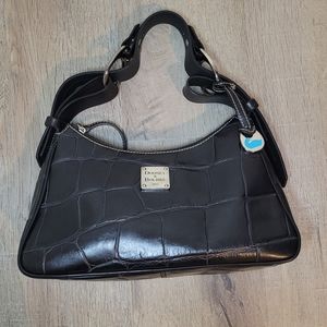 Dooney & Bourke Leathet Bag